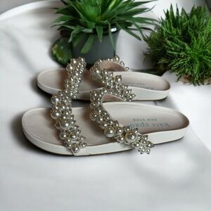 KATE SPADE NEW YORK ROSA PEARL EMBELLISHED SLIDE SANDALS SIZE 9